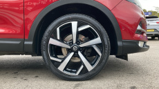 Nissan Qashqai 1.3 DiG-T Tekna 5dr Petrol Hatchback